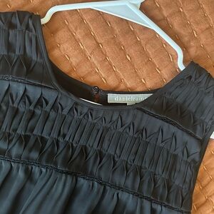 Loose Fit Women’s Black Pleated Top